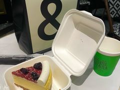 -BUTTERFUL&CREAMOROUS 黄油与面包(万象城店)