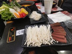 -呷哺呷哺(枫蓝国际店)