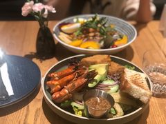 炙烤老虎虾豆腐谷物碗-gaga(金地威新中心店)