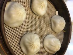 蟹黄汤包-蒋家桥饺面店(奥邦店)