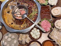 -周幺妹重庆老火锅(银泰城总店)