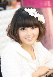 E:\导出文件\maggie13.3.23\IMG_9777_调整大小-FIONA MAKE UP恋妆造型