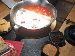 -湊湊火锅·茶憩(上海合生汇店)