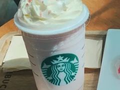 荔荔粉巧星冰乐-星巴克(武汉新唐万科广场店)