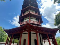 -绳金塔
