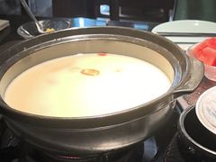 -捞王猪肚鸡火锅(昆山店)