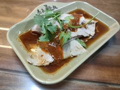 -亮亮面馆(经六路店)