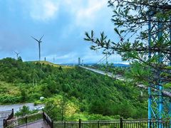 -龙里油画大草原旅游区