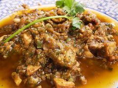 童年热窝鸡-百年粉蒸牛肉