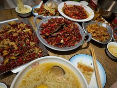 -叶派龙虾•招牌香辣蟹·海鲜(中海国际店)