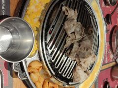 -青瓦炭韩潮烤肉(花园道店)