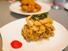 -HOMES上海本帮菜(襄阳公园店)