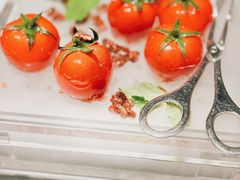 番茄脆菇沙拉-小大董·烤鸭(凤凰汇店)