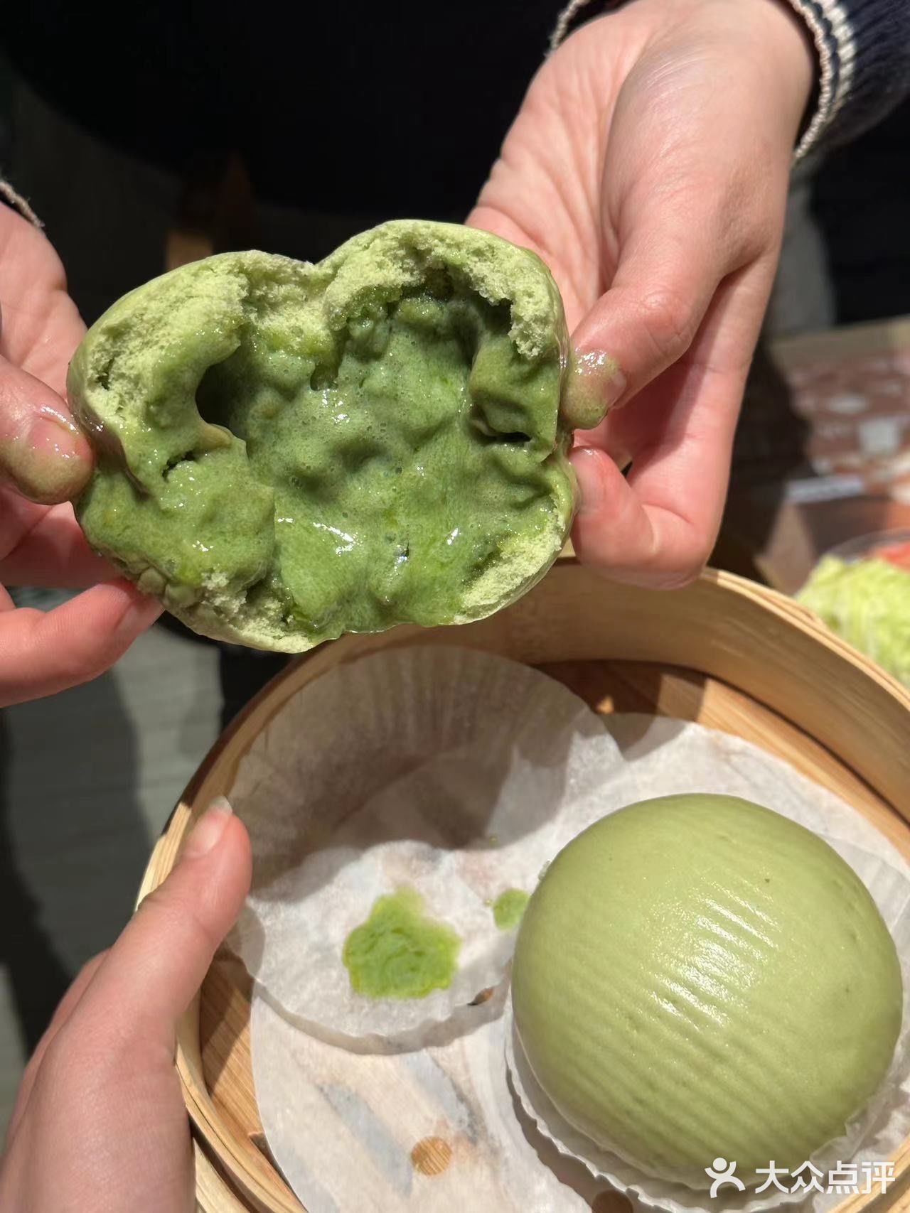 冬天来吃茶港的牛杂煲，真的好有韵味[调皮]