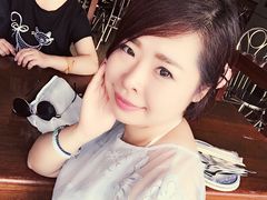 -Dang restaurant (patong phuket)