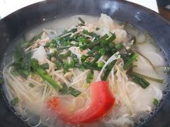 -蒙小妹骨汤饭.米线(新光路店)