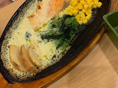 -萨莉亚意式餐厅(特力时尚汇店)
