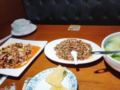 -宣威山野人家·云南菜·菌火锅(金碧店)