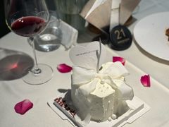 -MONICH牛排融合餐厅(和义大道购物中心店)