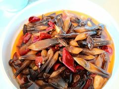 辣椒油浸黑鸡枞-阿斯牛牛·凉山菜(新会展店)