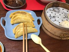 -老新隆牛肉锅贴(新街口店)
