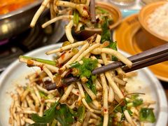 -亮欢寨酸汤鱼(沙冲路店)