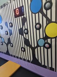 -孩子王童乐园(余姚万达店)