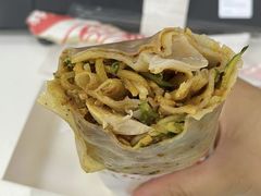 -阿战Lucky roll卷凉皮(MOMOPARK店)