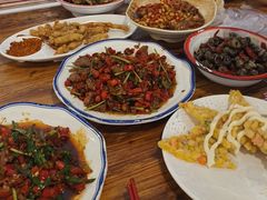 -冶建镜子·老南昌大排档·江西虾王(总店)