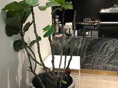 -UNI UNI(环亚凯瑟琳店)