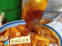 -小饕荟雅安贡椒鱼鲜馆(广福桥店)