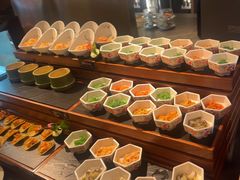 -牛YO寿喜烧·铁板烧和牛火锅自助(市府恒隆店)