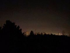-鬼笑石后山停车场