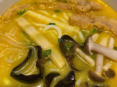 -云海肴·汽锅鸡·云南代表菜(天山百盛优客店)