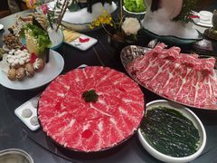-鼎泰亨·海鲜牛肉餐厅(滨江店)
