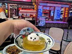 -刘姐啤酒鱼民族演艺餐厅(西街总店)