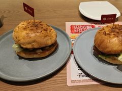 -必胜客(南通新圆融店)