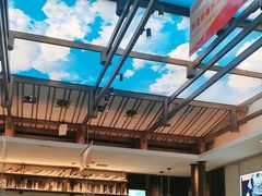 -阿瓦山寨·湘菜现炒·剁椒鱼头王(咸阳总店)
