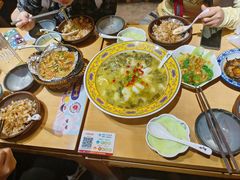 -裕鼎鲜·新中菜(金鼎广场店)