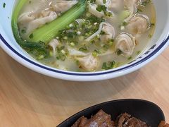 -遇见小面(白云机场T2安检外店)