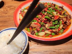 -泥糊破店小酒馆·团建聚餐(南京西路店)