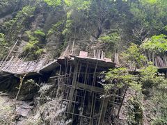 -蝶舞清江·恩施地心谷景区