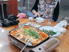 -邹胖哥好好吃餐馆(荔波美食街店)