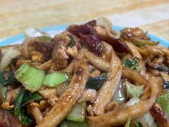 牛肉炒刀削-样样红面馆