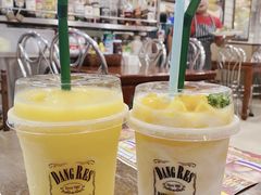 -Dang restaurant (patong phuket)