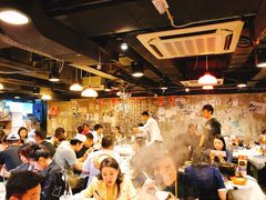 大堂-鲜入围煮花胶鸡海鲜火锅