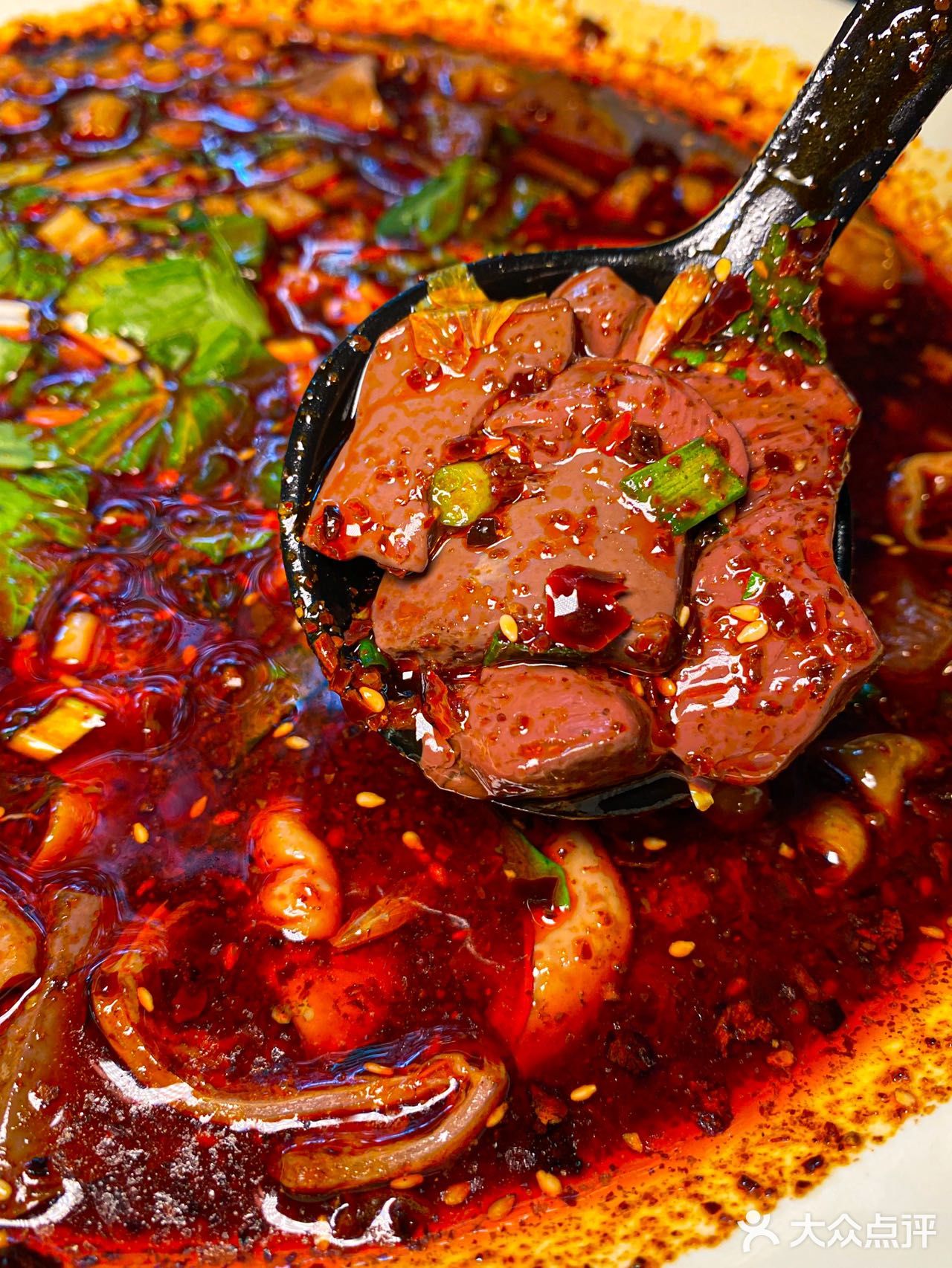 太费饭了🔥梯砍下的肥肠血旺拌饭ju划算❗