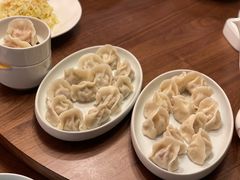 酸菜油滋了水饺-喜鼎海胆水饺(朝阳区三里屯太古里北区店)