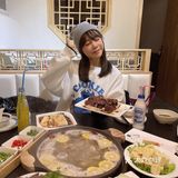 热腾腾的牛肉砂锅 四个人点了「一斤牛肉」的大锅