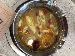 -九玺炉旋转小火锅(柠溪路店)